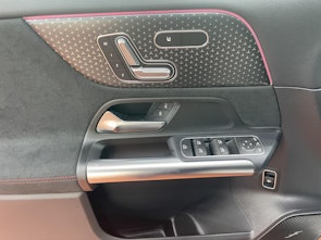 Vehicle image MERCEDES-BENZ EQA 350 Excellence AMG Line 4matic