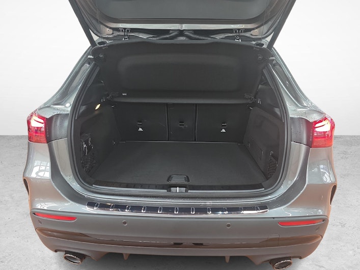 Vehicle image MERCEDES-BENZ E-C5 AIRCROSS ELEKTRO PLUS