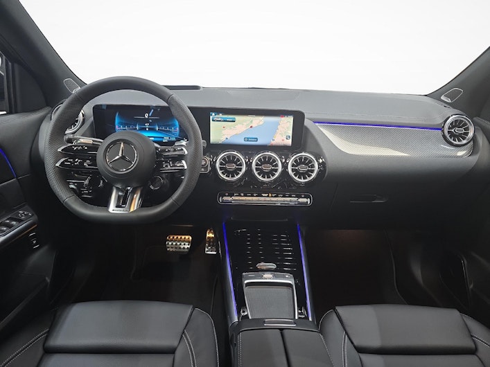 Vehicle image MERCEDES-BENZ E-C5 AIRCROSS ELEKTRO PLUS