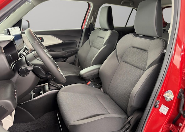 Vehicle image 5 Vehicle image 5