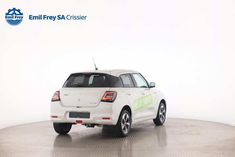 Vehicle image SUZUKI SWIFT