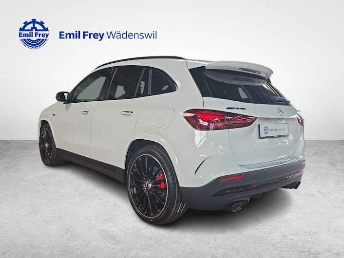 Vehicle image MERCEDES-BENZ E-C5 AIRCROSS ELEKTRO PLUS