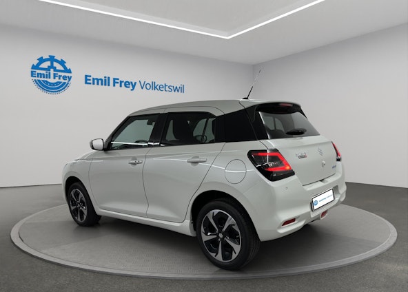 Vehicle image 2 Vehicle image 2