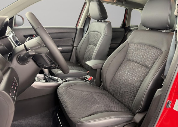 Vehicle image 6 Vehicle image 6