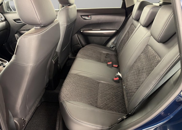 Vehicle image 7 Vehicle image 7