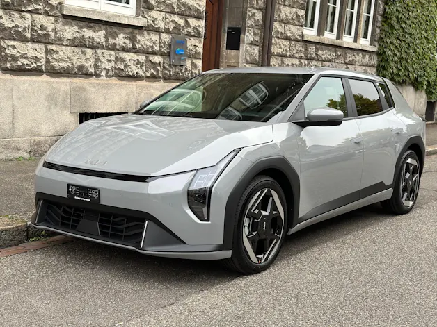 Kia EV4 81 kWh Earth+