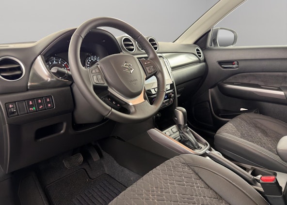 Vehicle image 9 Vehicle image 9