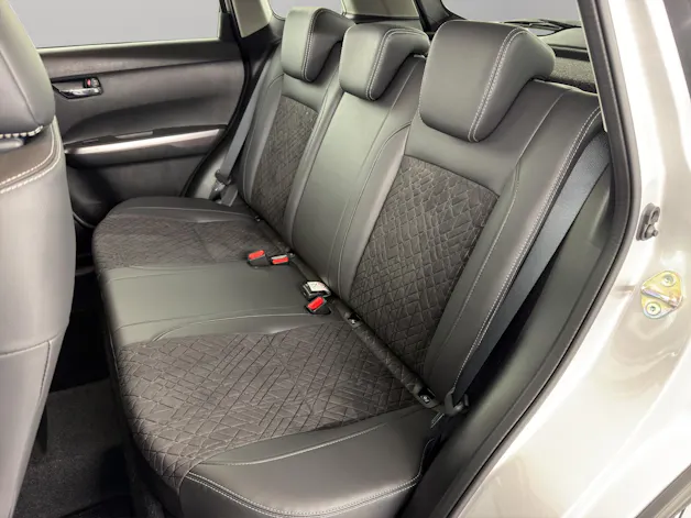 Suzuki Vitara 1.4 T Compact Top Hybrid 4x4