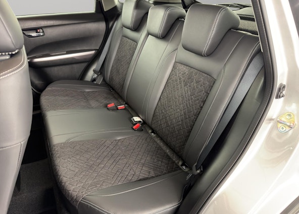 Vehicle image 7 Vehicle image 7