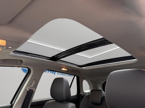 Vehicle image SUZUKI S-Cross 1.4 T Compact Top Hybrid 4x4