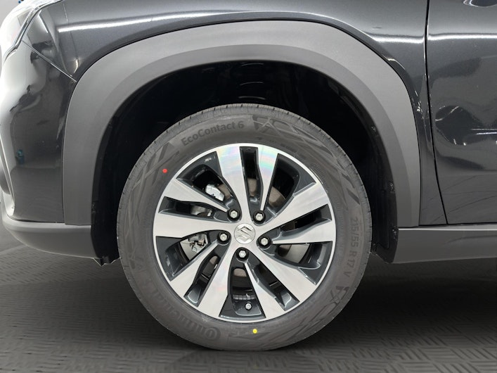 Vehicle image SUZUKI S-CROSS