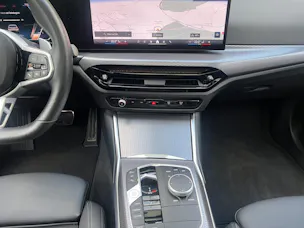 BMW 320d xDrive 48V Touring Steptronic M Sport