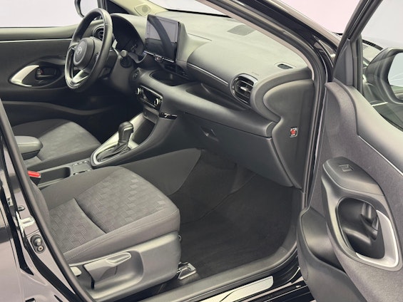 Vehicle image 7 Vehicle image 7