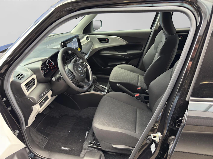 image du véhicule SUZUKI SWIFT