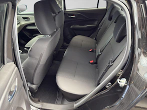 https://vehicle.imgix.net/4043985/fa865547-88f6-42b3-bdff-31c49a674fa2.jpg