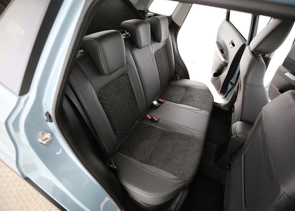 immagine del veicolo 5 immagine del veicolo 5