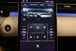 Vehicle image CITROEN e-C5 Aircross Max