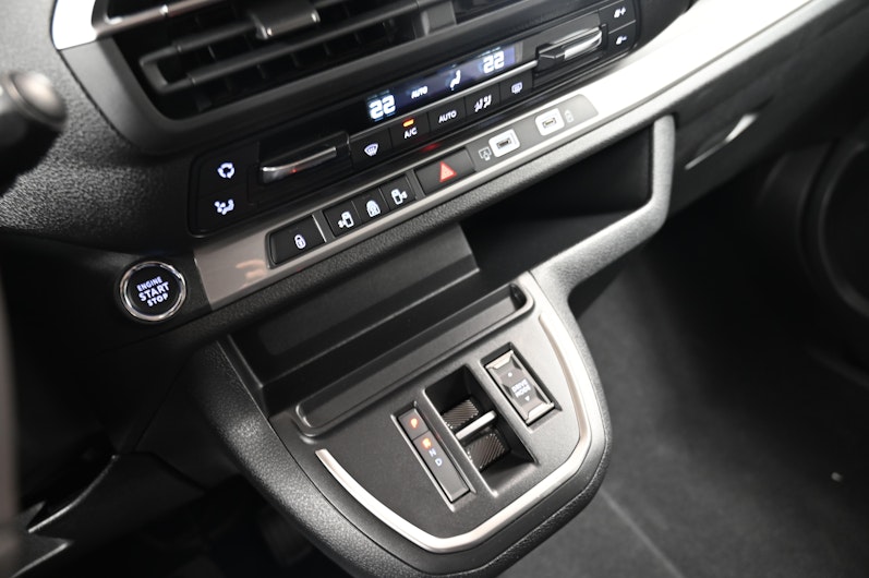 Vehicle image CITROEN SPACETOURER