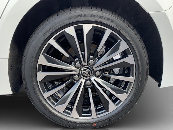 Vehicle image 9 Vehicle image 9