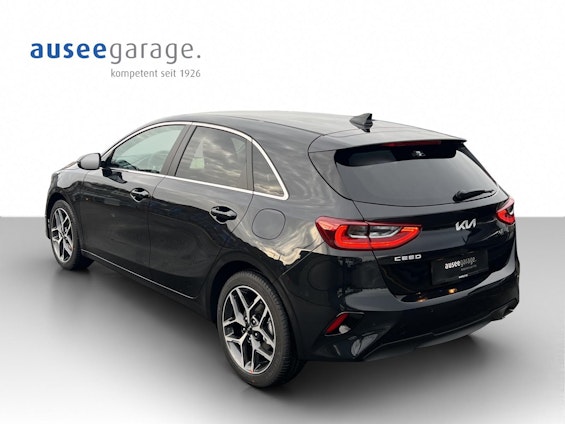 Vehicle image 2 Vehicle image 2