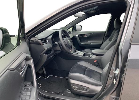 Vehicle image 4 Vehicle image 4