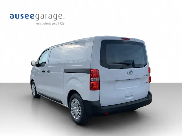 Toyota PROACE Van L1 75KWh Advanced