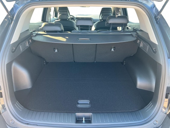 Vehicle image 9 Vehicle image 9