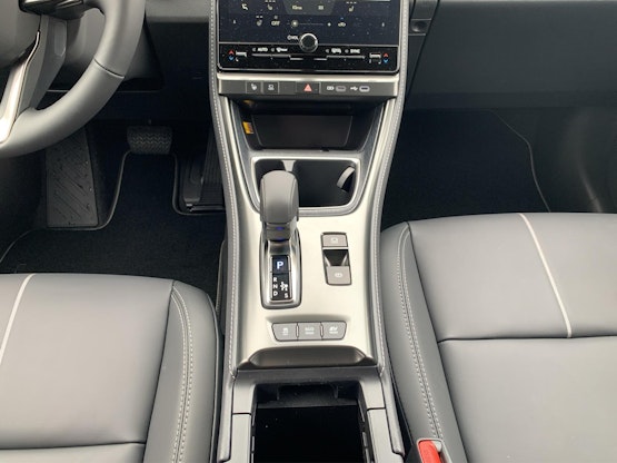 Vehicle image 6 Vehicle image 6