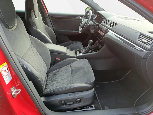 Škoda Superb Combi 2.0 TSI SportLine+ DSG 4x4