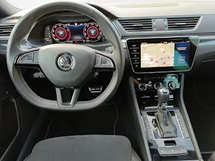 Škoda Superb Combi 2.0 TSI SportLine+ DSG 4x4