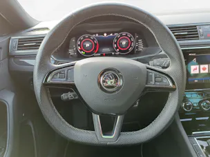 Škoda Superb Combi 2.0 TSI SportLine+ DSG 4x4