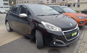 Peugeot 208 1.2 PureTech Style EAT6