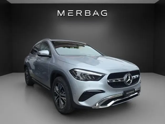 Mercedes-Benz GLA 220d 4M Swiss Star