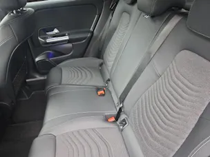 Mercedes-Benz GLA 220d 4M Swiss Star