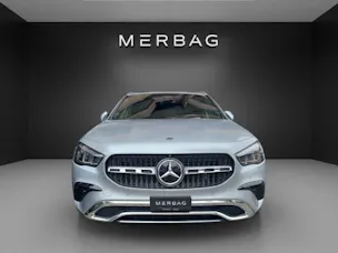 Mercedes-Benz GLA 220d 4M Swiss Star