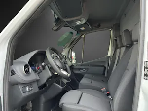 Mercedes-Benz Sprinter 317 CDI Standard 9G-TRONIC