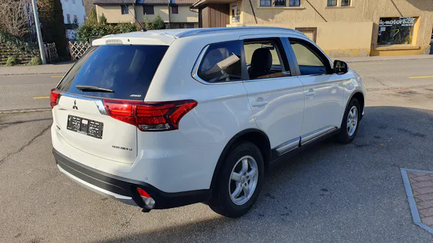 Mitsubishi Outlander 2.2DID SwissStar Anhängelast bis 2.0t möglich