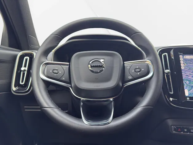 Volvo XC40 Recharge P6 Plus FWD