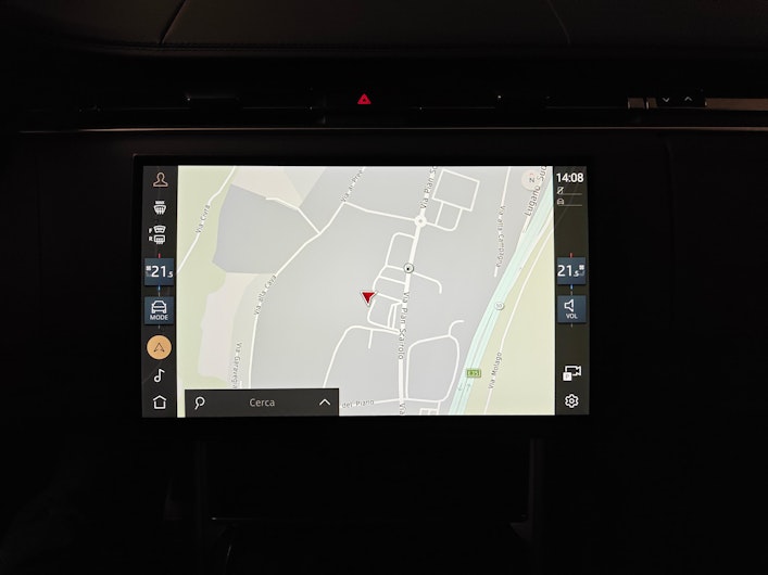 Vehicle image LAND ROVER RANGE ROVER