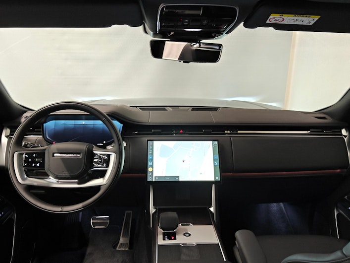 Vehicle image LAND ROVER RANGE ROVER