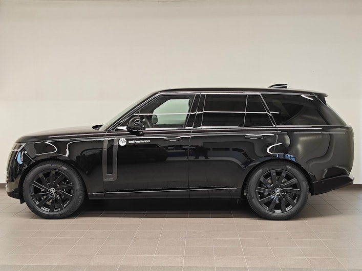 Vehicle image LAND ROVER RANGE ROVER