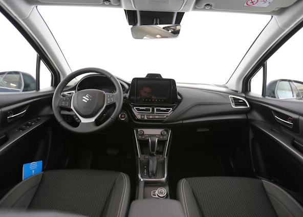 Vehicle image 4 Vehicle image 4