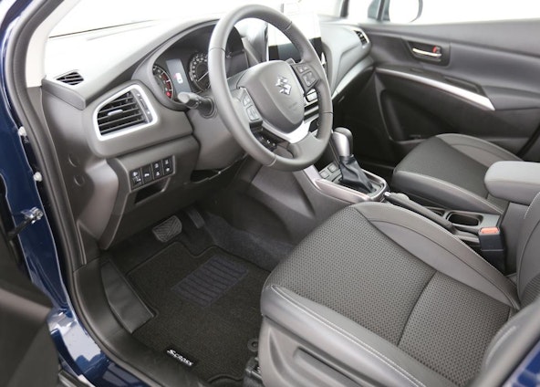 Vehicle image 3 Vehicle image 3