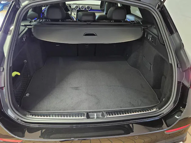 Mercedes-Benz C 220 d 4Matic Kombi AMG Line Swiss Star