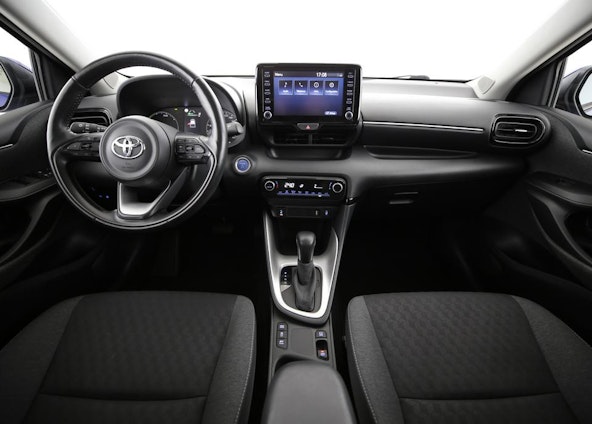 Vehicle image 4 Vehicle image 4