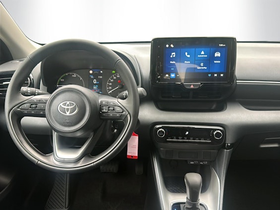 Vehicle image 7