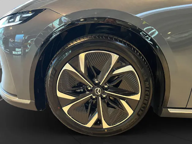 Mazda 6e Takumi Plus Long Range