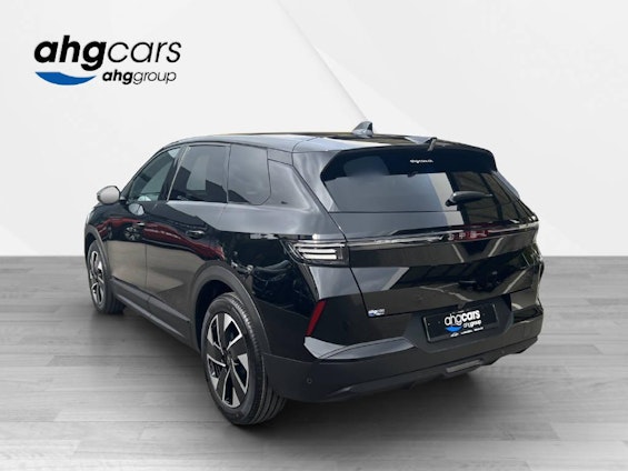 Vehicle image 2 Vehicle image 2