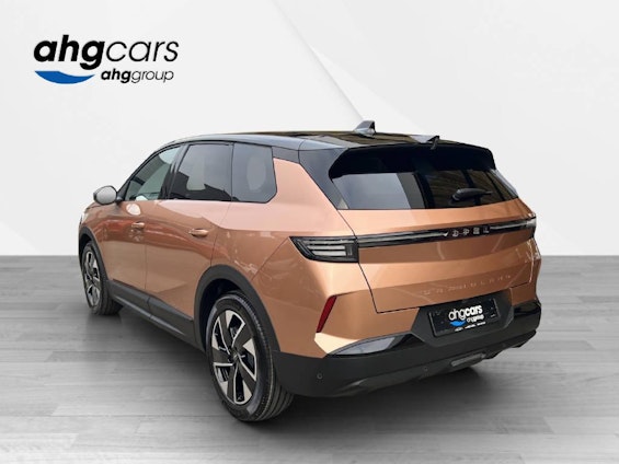 Vehicle image 2 Vehicle image 2