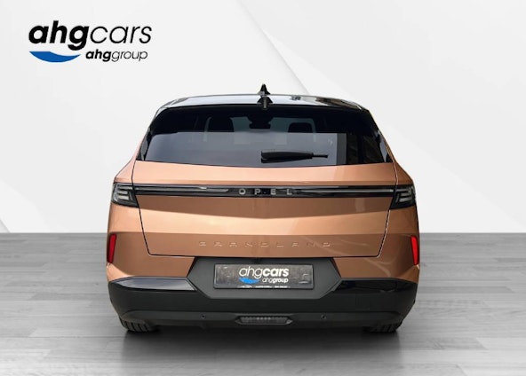 Vehicle image 3 Vehicle image 3